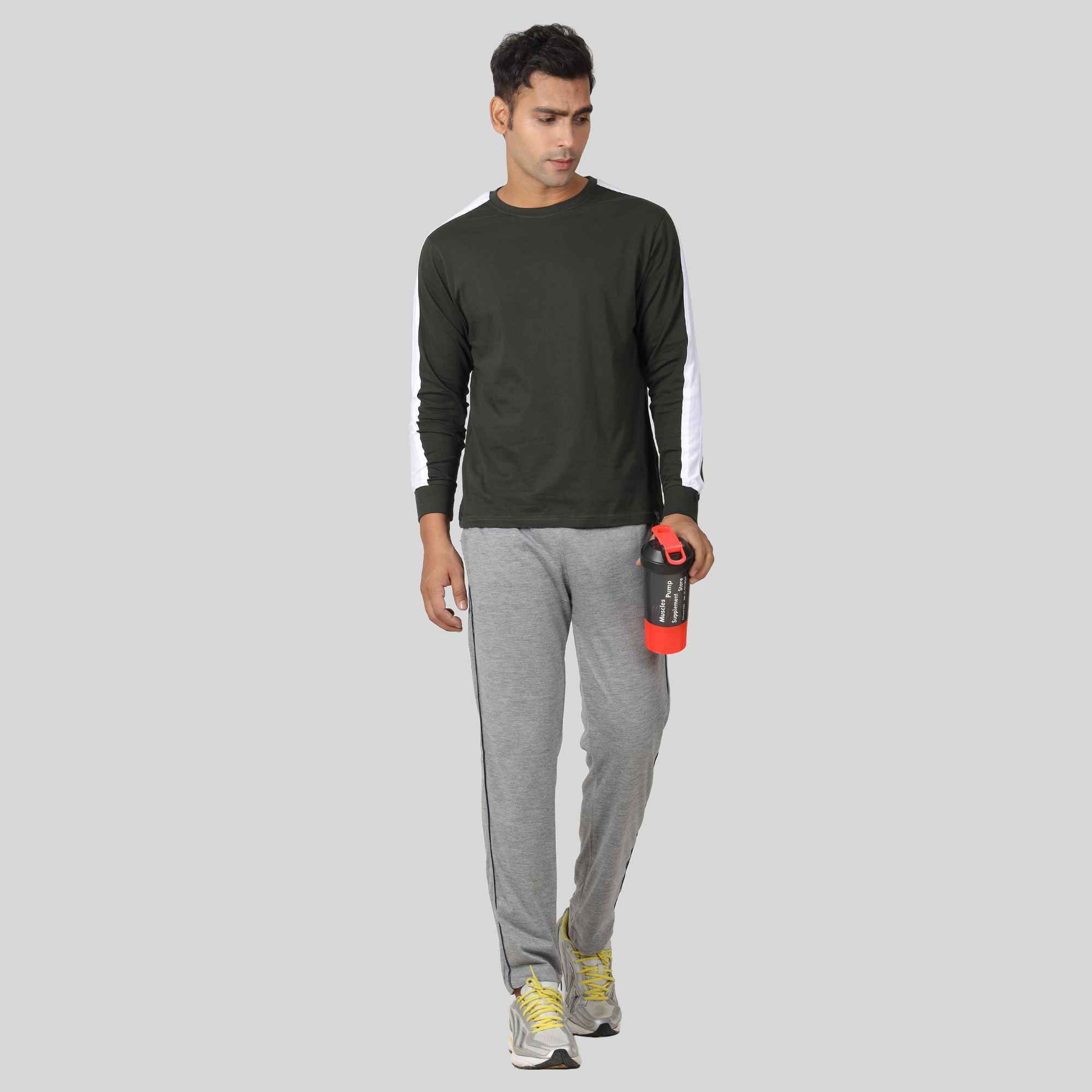 Buy Dark Grey Track Pants for Men by Bolder Online | Ajio.com